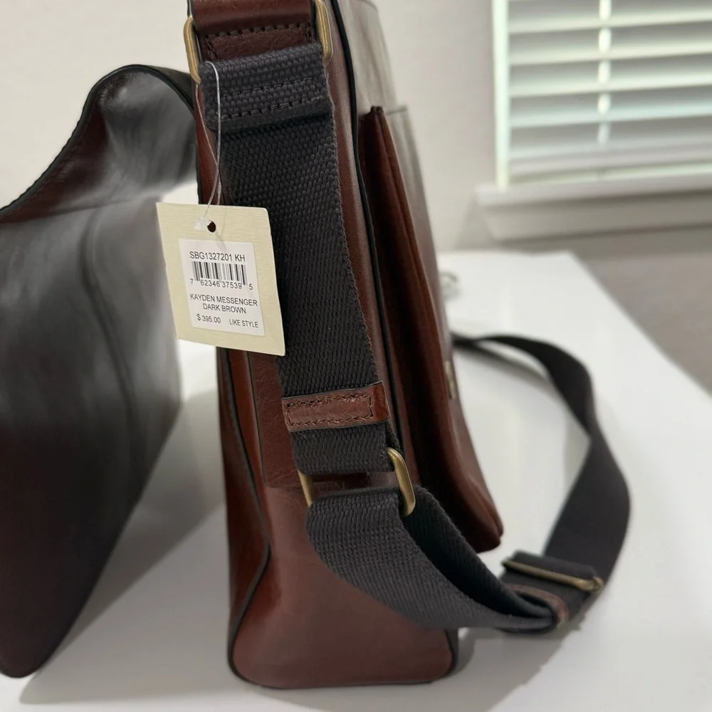 Fossil Kayden Messenger Bag Dark Brown Leather with Adjustable Black Strap